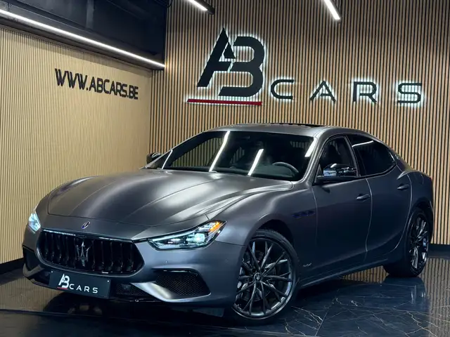 Maserati Ghibli 2.0E SPORT ** GARANTIE 12 MOIS ** 1 ER PROPRIETAIRE **