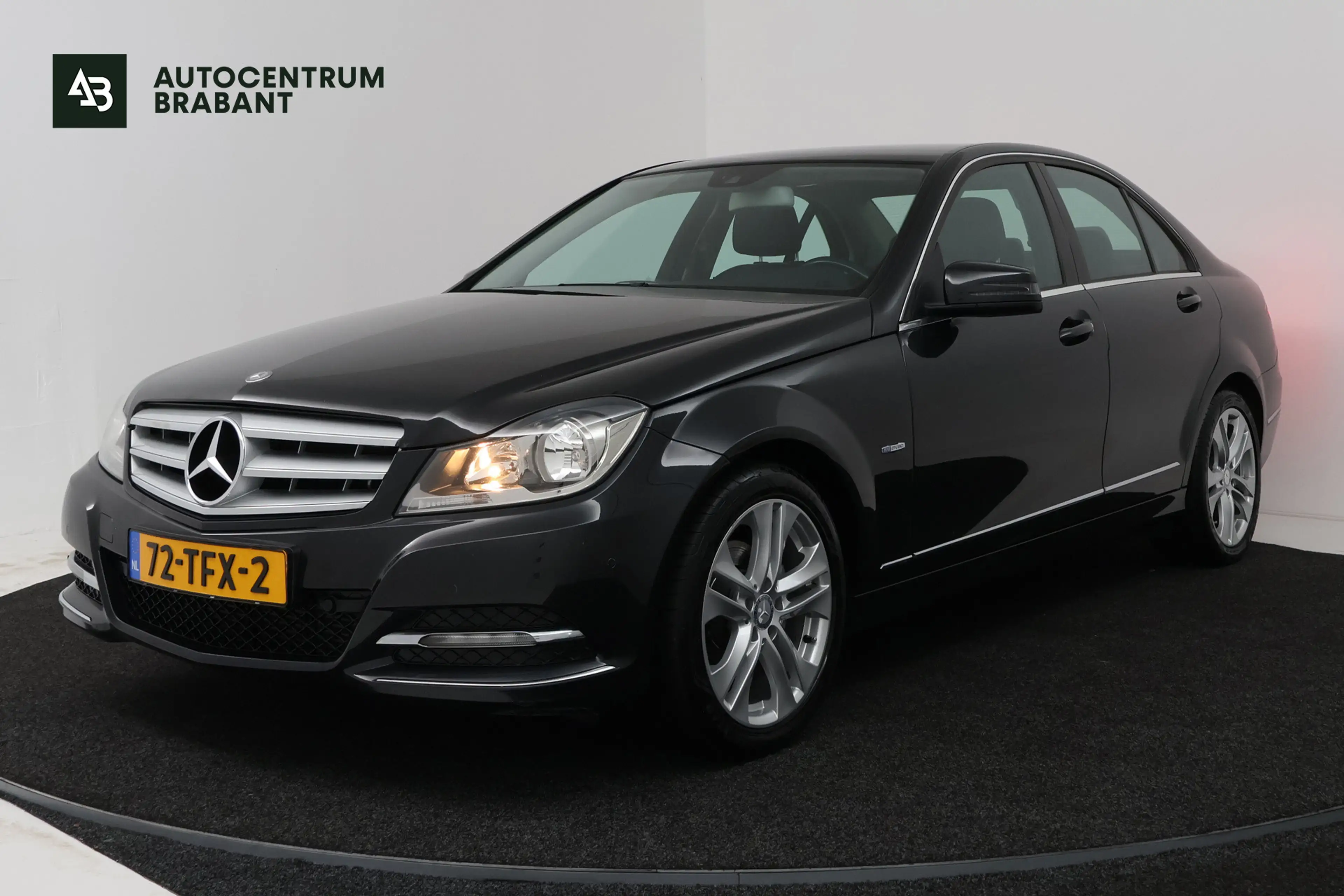 Mercedes-Benz C 180 Business Class Avantgarde (TREKHAAK AFNEEMBAAR, CR