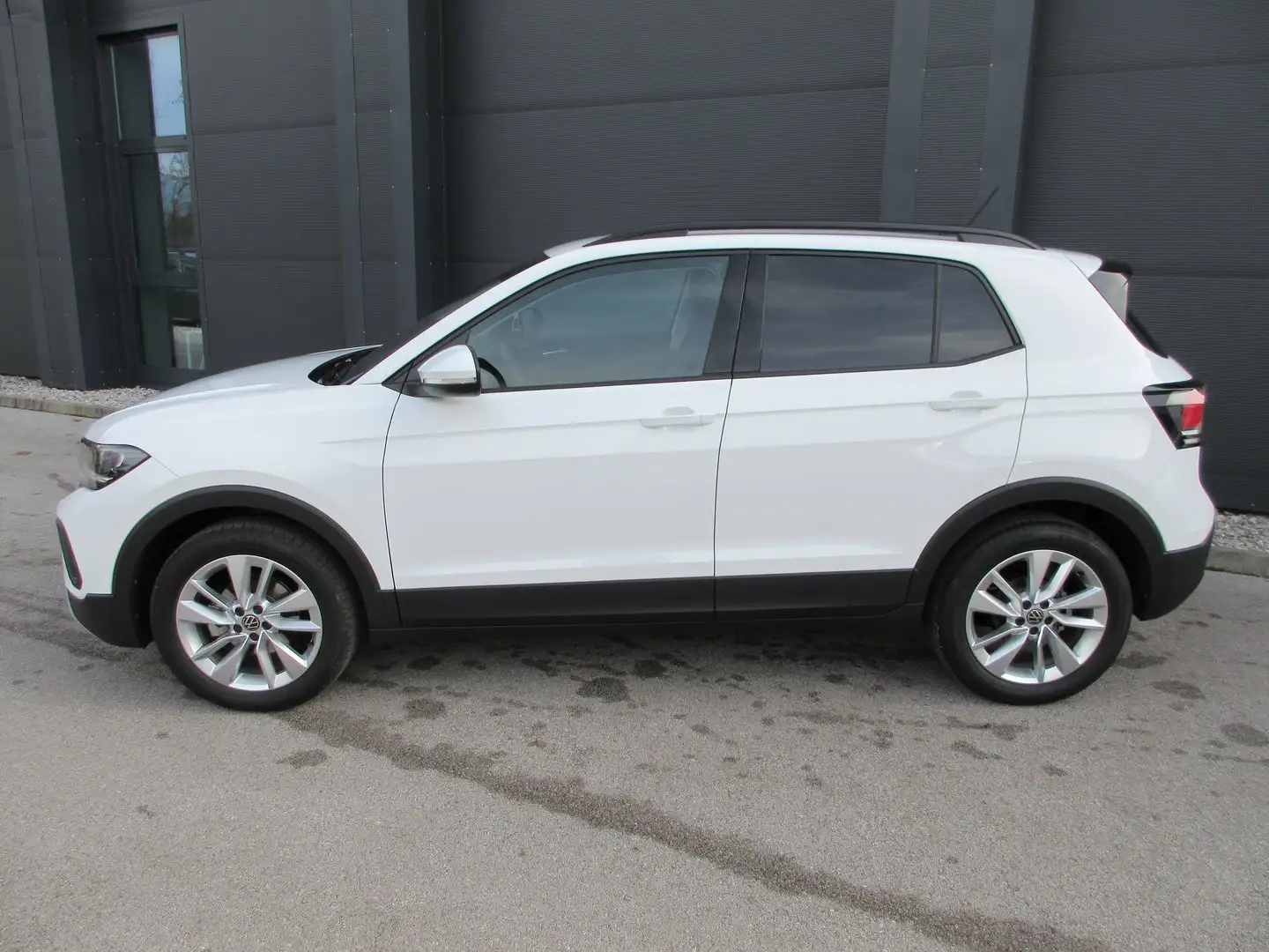 Volkswagen T-Cross Friends TSI DSG Weiß - 2