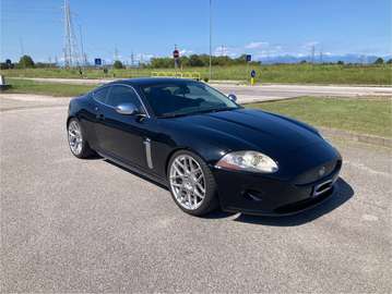 XK I 2002 Coupe Coupe 4.2 V8