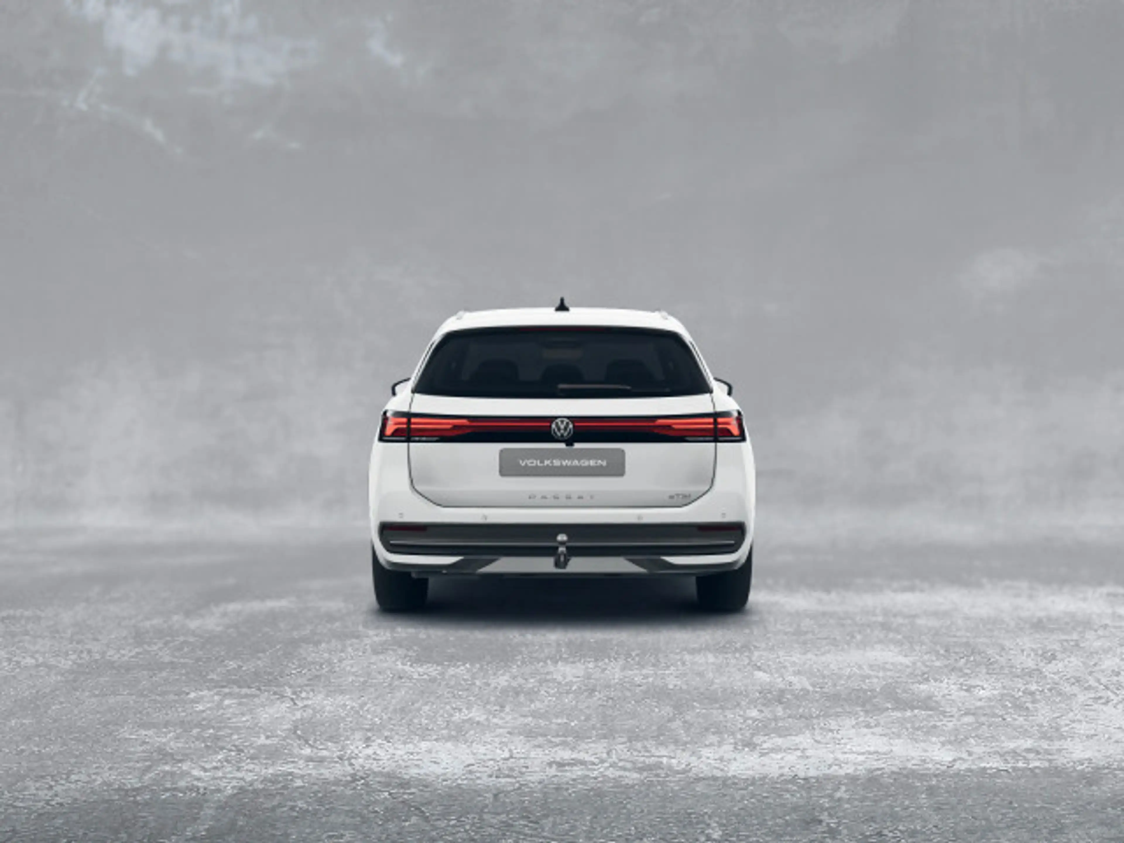 Volkswagen Passat Variant 1.5 eTSI DSG BUSINESS NAV+AHK+360 — photo 7