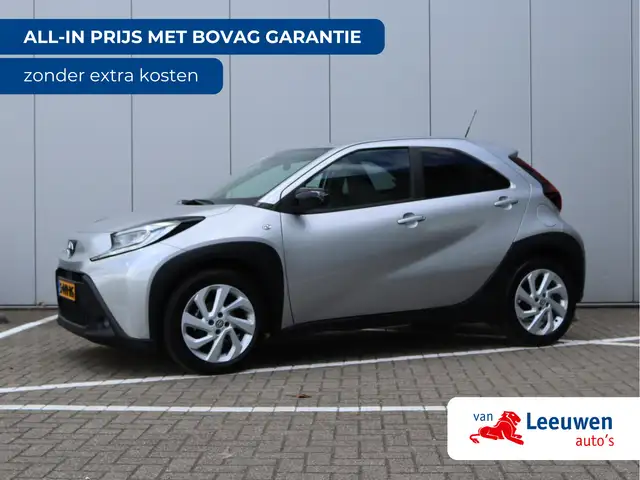 Toyota Aygo X 1.0 VVT-i | Camera | Adaptieve Cruise | Getint gla