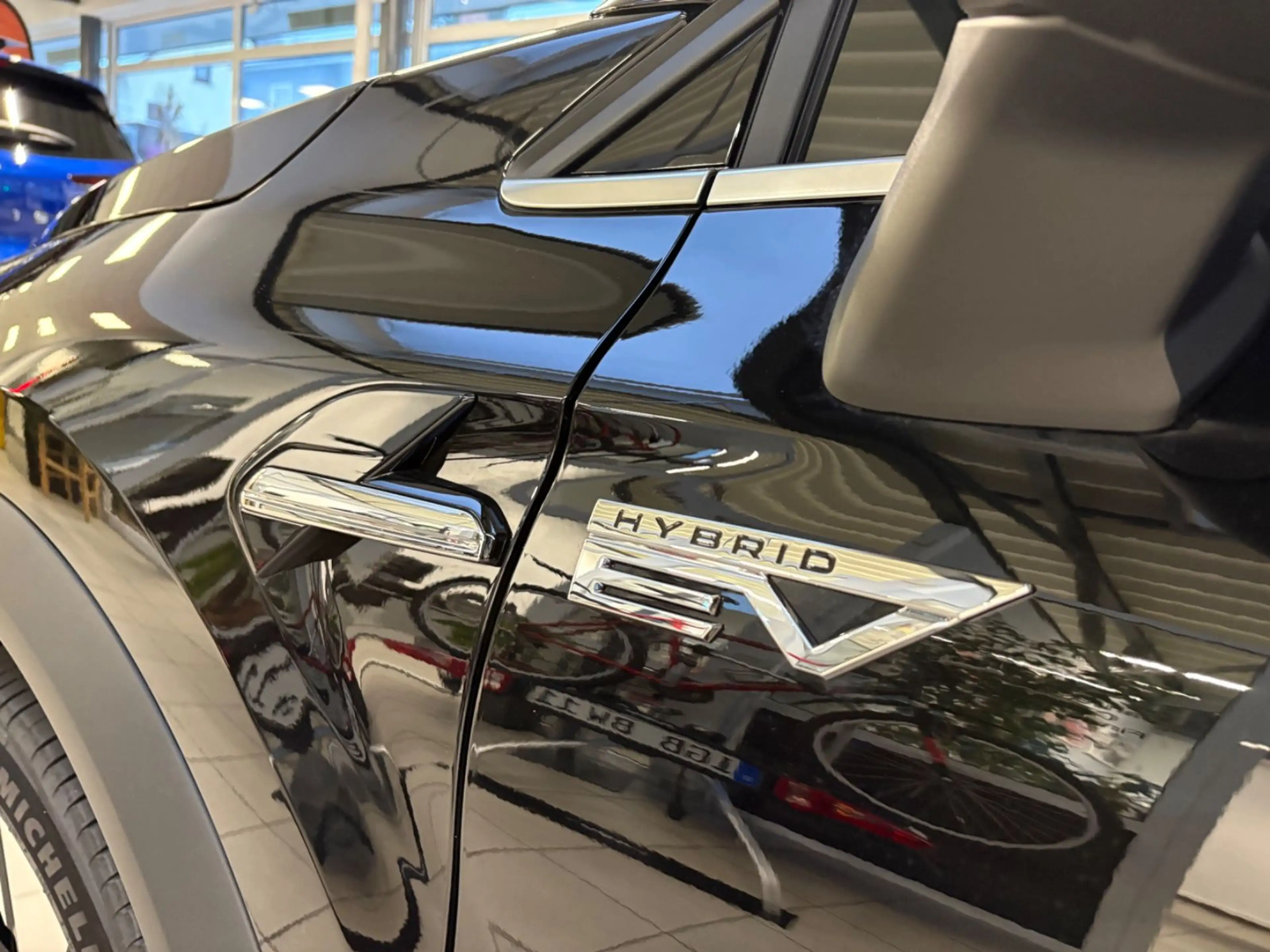 Mitsubishi Grandis 1.8 Hybrid Benziner Intro Edition — photo 9