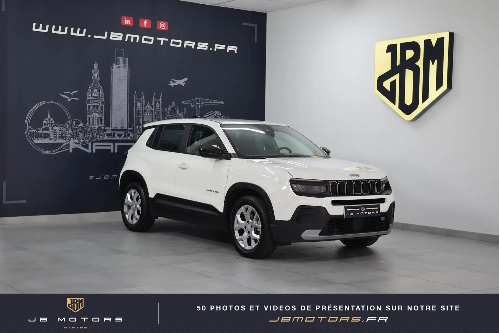 Jeep Avenger 1.2 Turbo T3 100 ch Altitude Weiß - 1