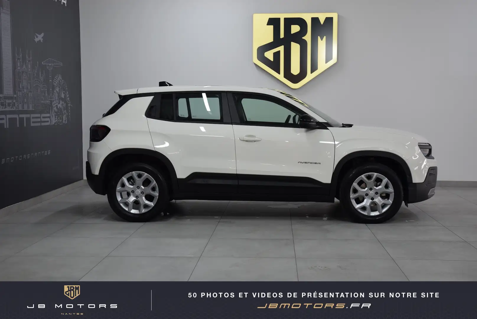 Jeep Avenger 1.2 Turbo T3 100 ch Altitude Blanc - 2