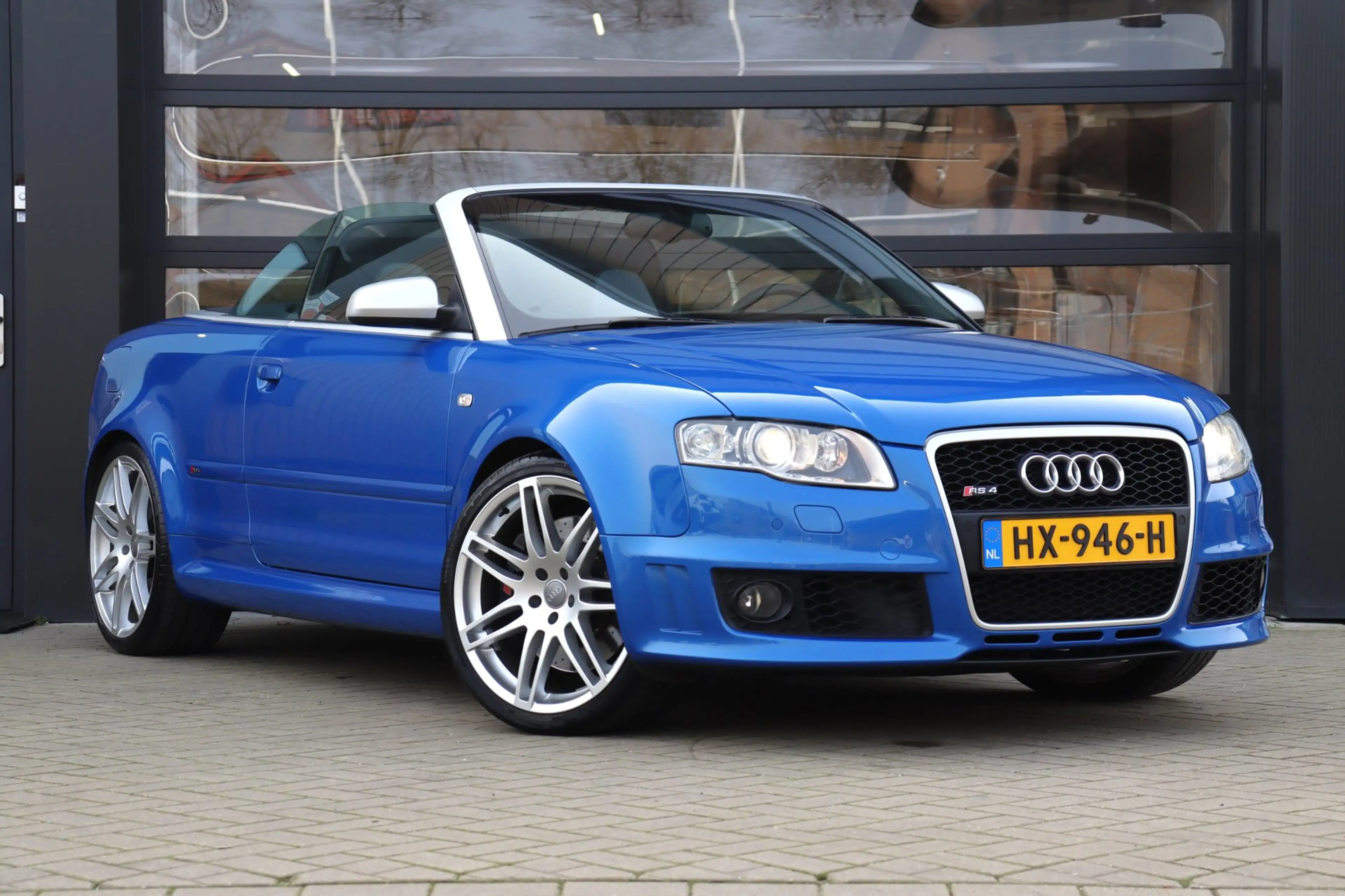 Audi RS4 A4 Cabriolet 4.2 V8 quattro | Kuiperstoelen | Bose — photo 6