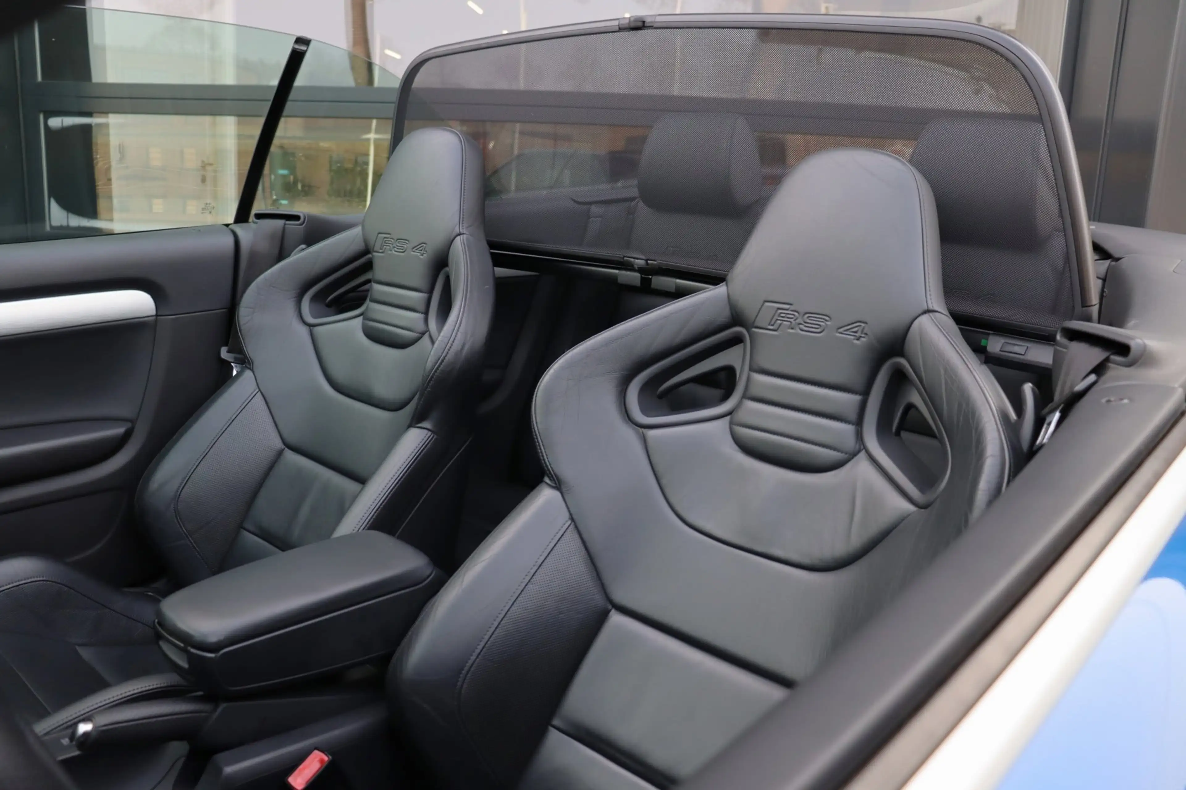 Audi RS4 A4 Cabriolet 4.2 V8 quattro | Kuiperstoelen | Bose — photo 4