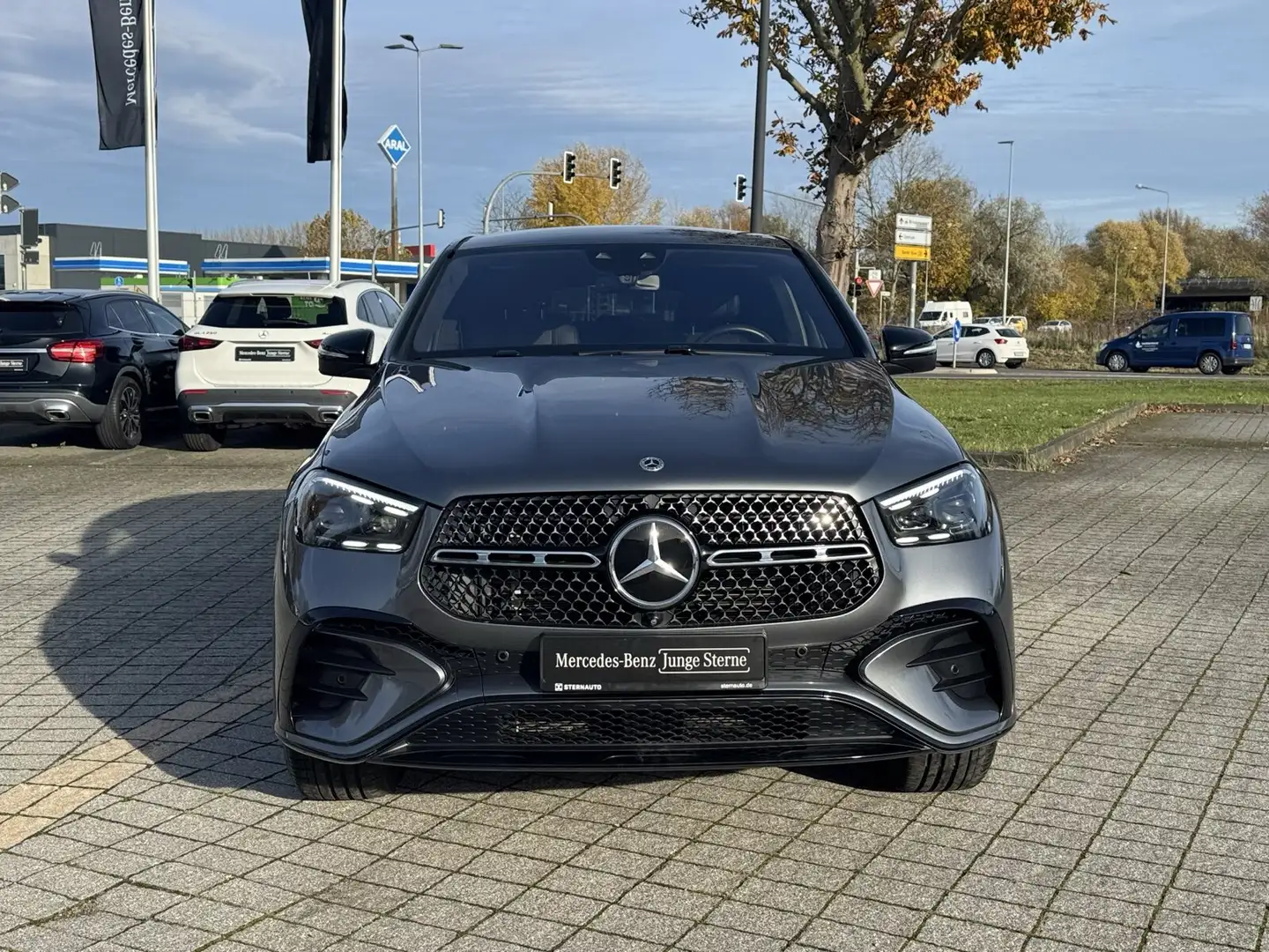Mercedes-Benz GLE 450 GLE 450 d 4M Coupé Premium+ E-Active StHz Akustik Grau - 2