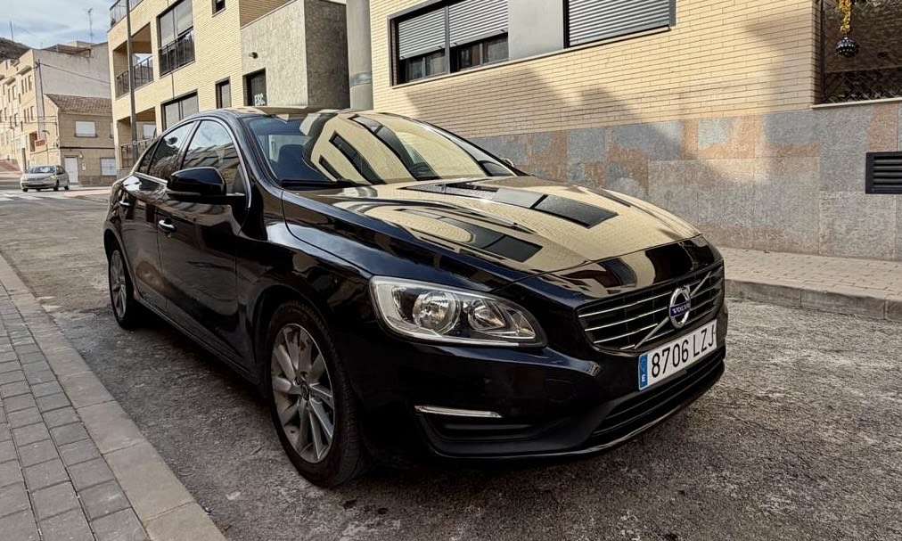 Volvo S60 D2 Básico Aut. - foto 1