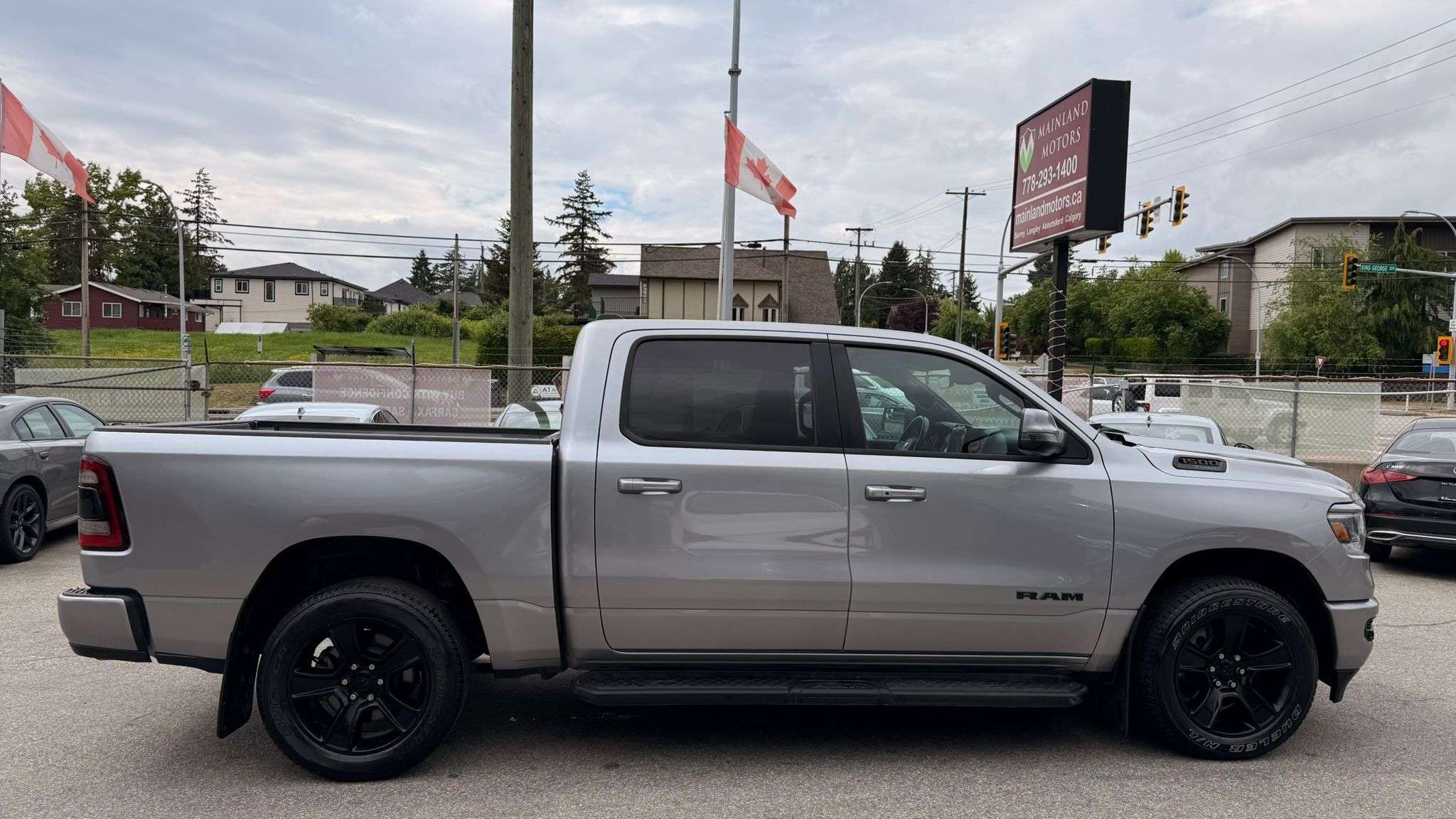 2023 RAM 1500 — view 4