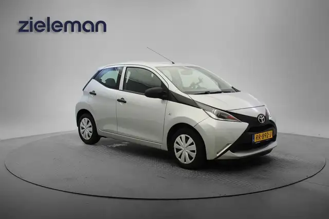Toyota Aygo 1.0 VVT-i x-fun 5 Deurs - Airco, Multifunctioneel