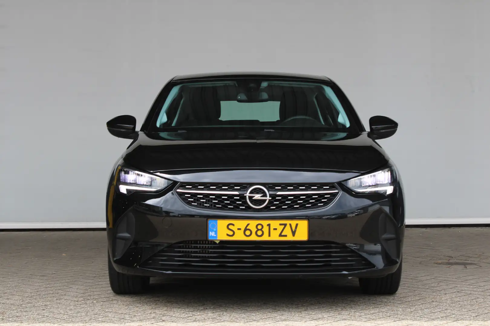 Opel Corsa 1.2 Level 3 Elegance | 100 pk | LED | Apple carpla Schwarz - 2