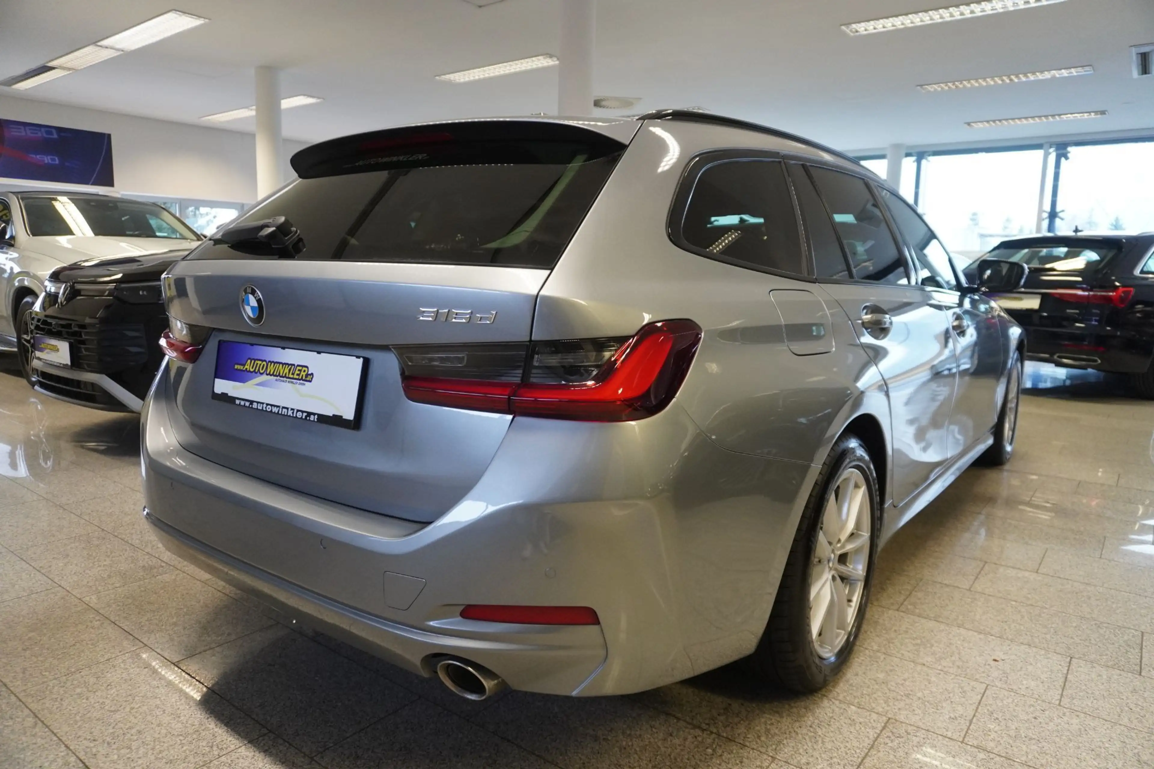 BMW 316 d 48 V Touring Aut. Facelift/LED/Nav. Prof. — photo 5