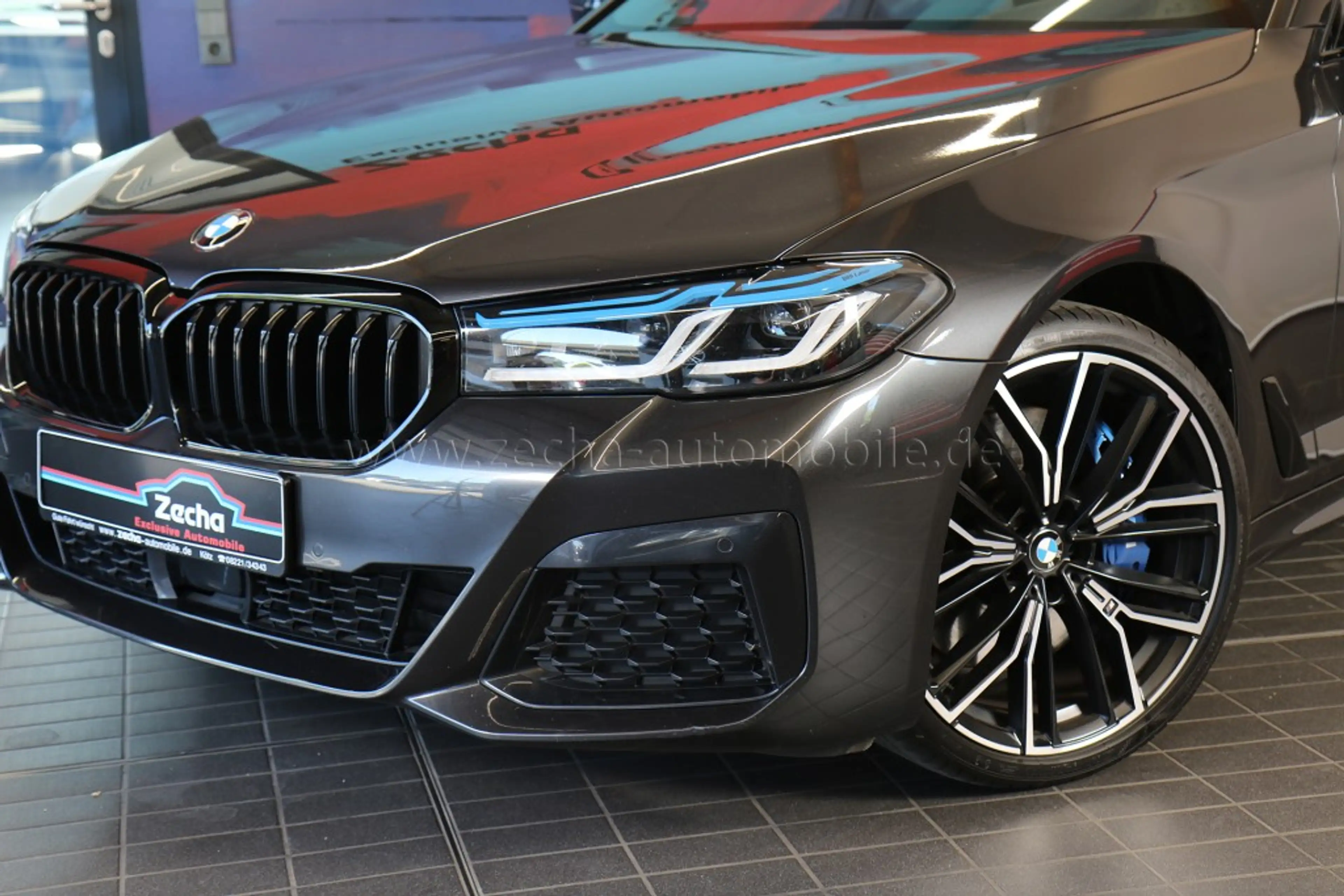 BMW 540 d xDr.Tour.M-SportPRO.Panod.AHK.Standhzg.20 — photo 2