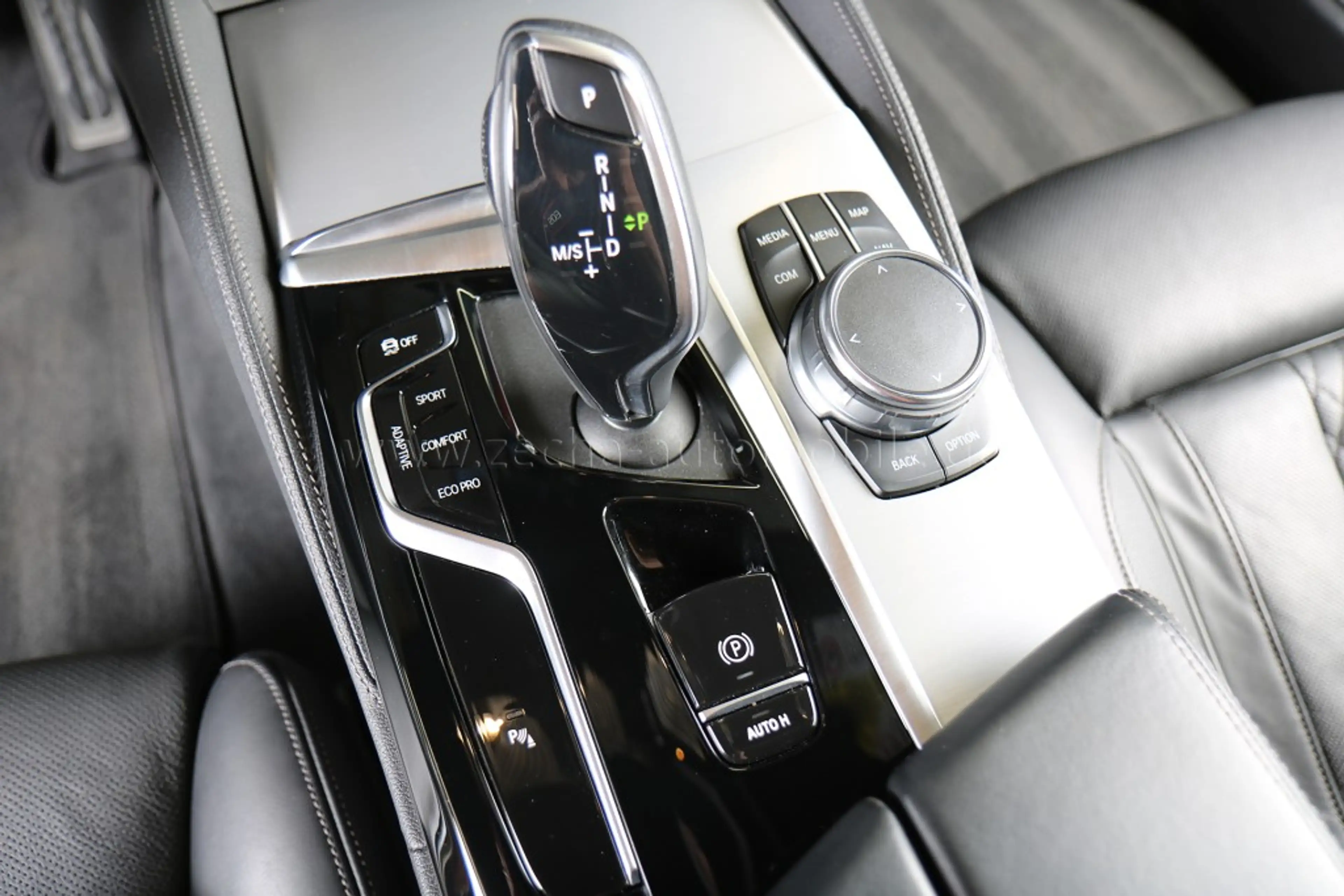 BMW 540 d xDr.Tour.M-SportPRO.Panod.AHK.Standhzg.20 — photo 10