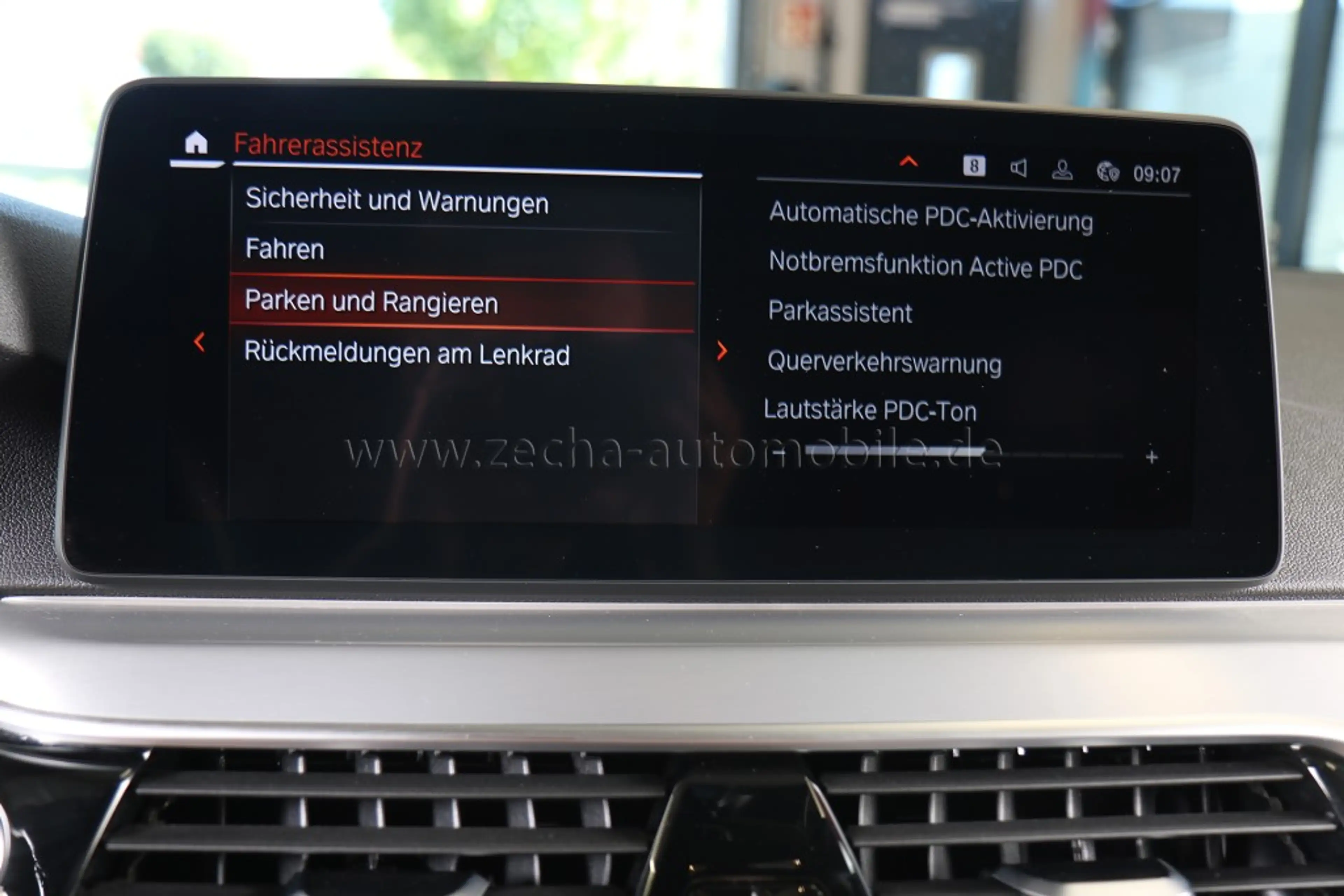 BMW 540 d xDr.Tour.M-SportPRO.Panod.AHK.Standhzg.20 — photo 17