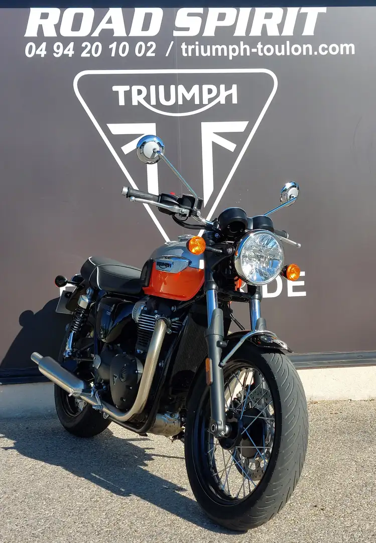 Triumph Bonneville T100 Orange - 2