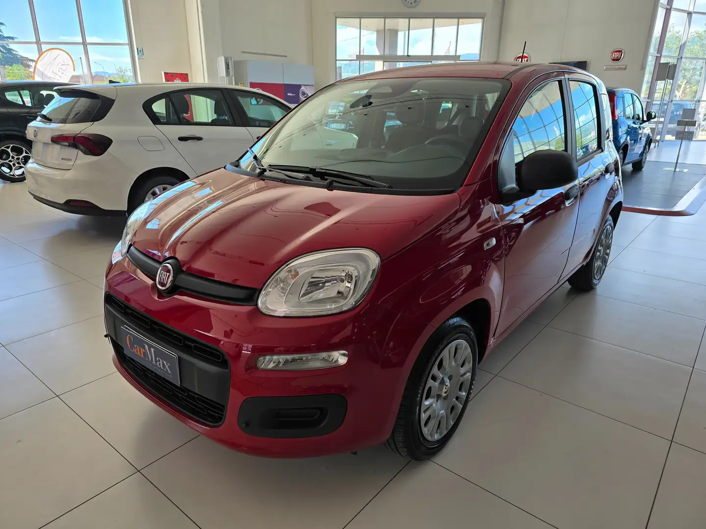 Fiat Panda MY25 1.0 70CV Hybrid Vernice+Pack City+5° Posto Rood - 1