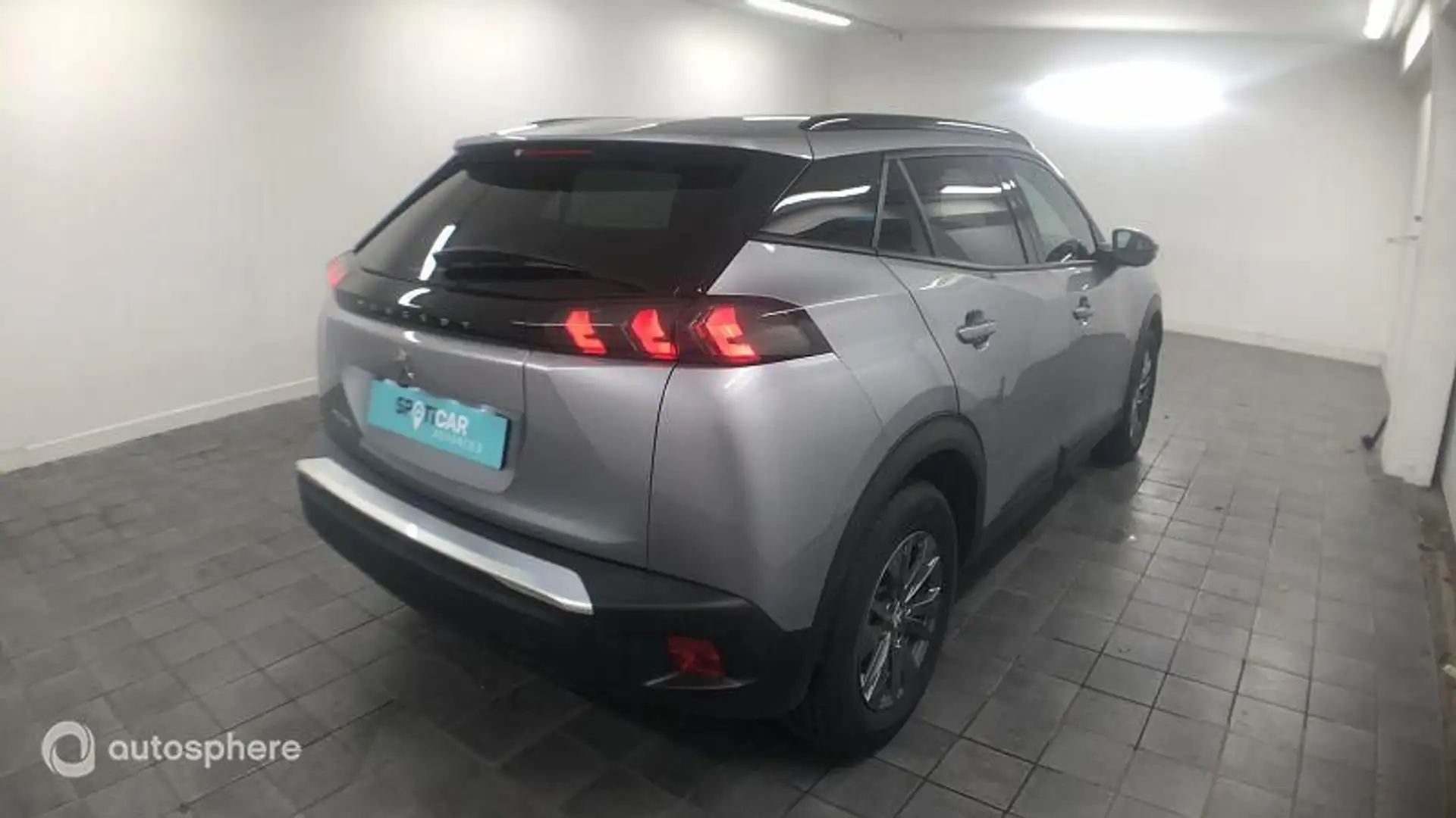 Peugeot 2008 e-2008 136ch Style - 2