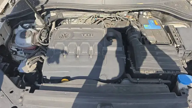 Volkswagen Tiguan view 15