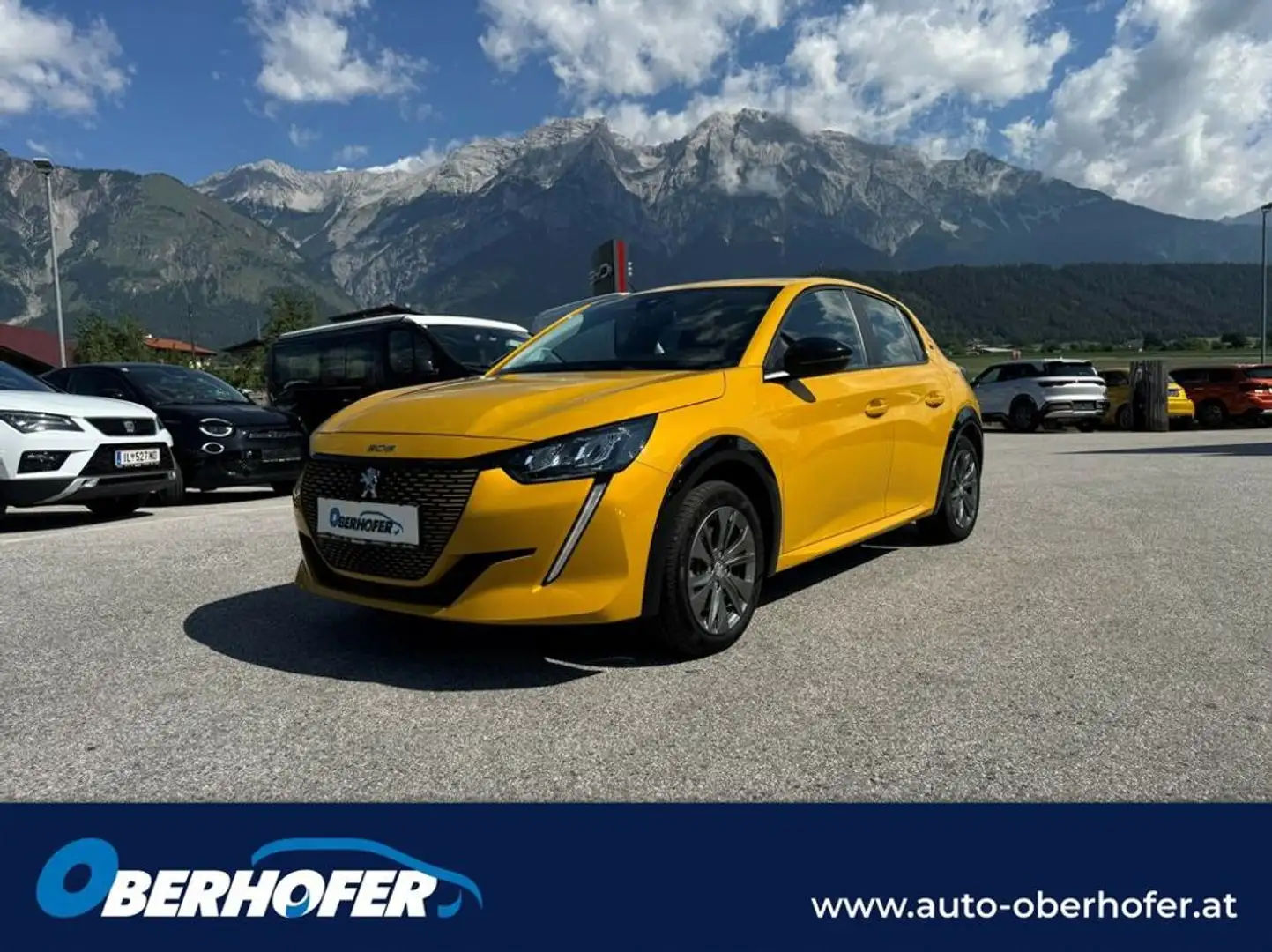 Peugeot e-208 50kWh Active Pack Gelb - 1