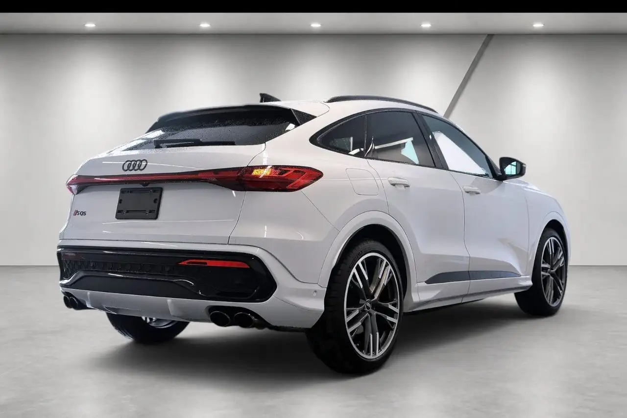Audi SQ5 снимка Audi SQ5