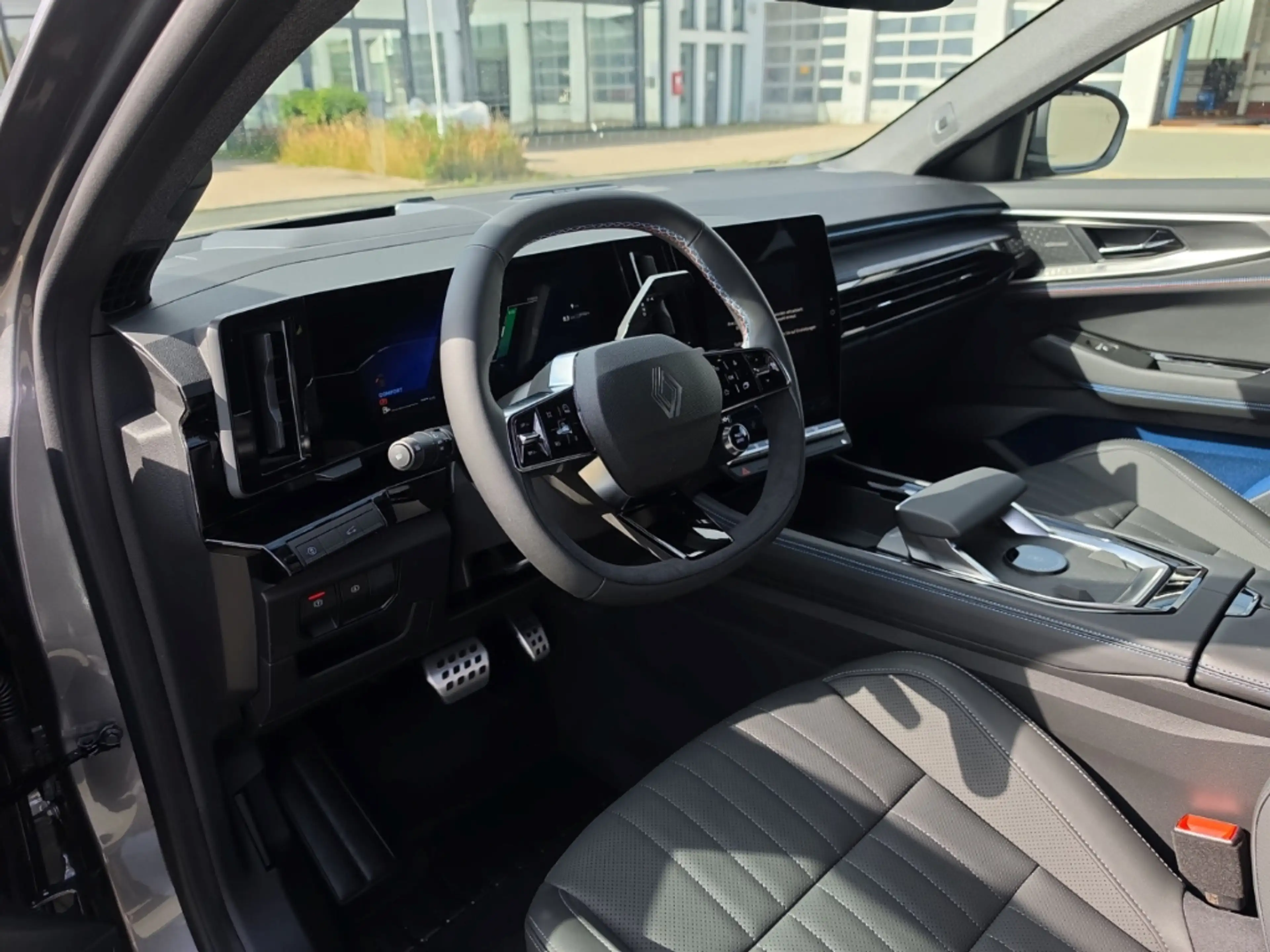 Renault Rafale ESPRIT ALPINE FULL HYBRID 200 Esprit Alpine SHZ+NA — photo 10