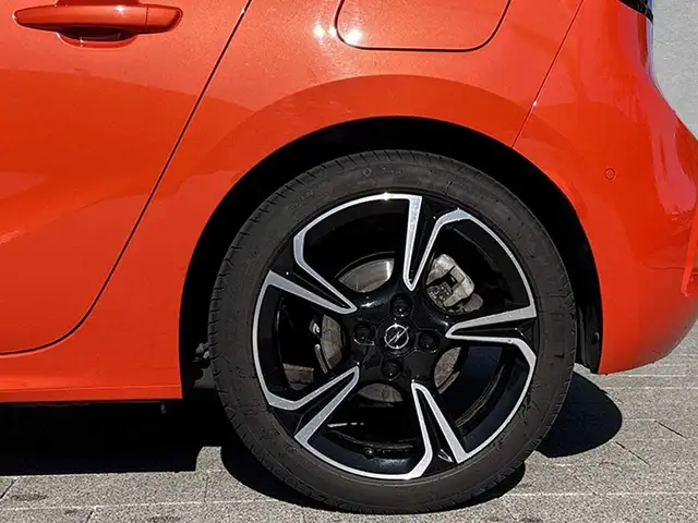 Opel Corsa view 9