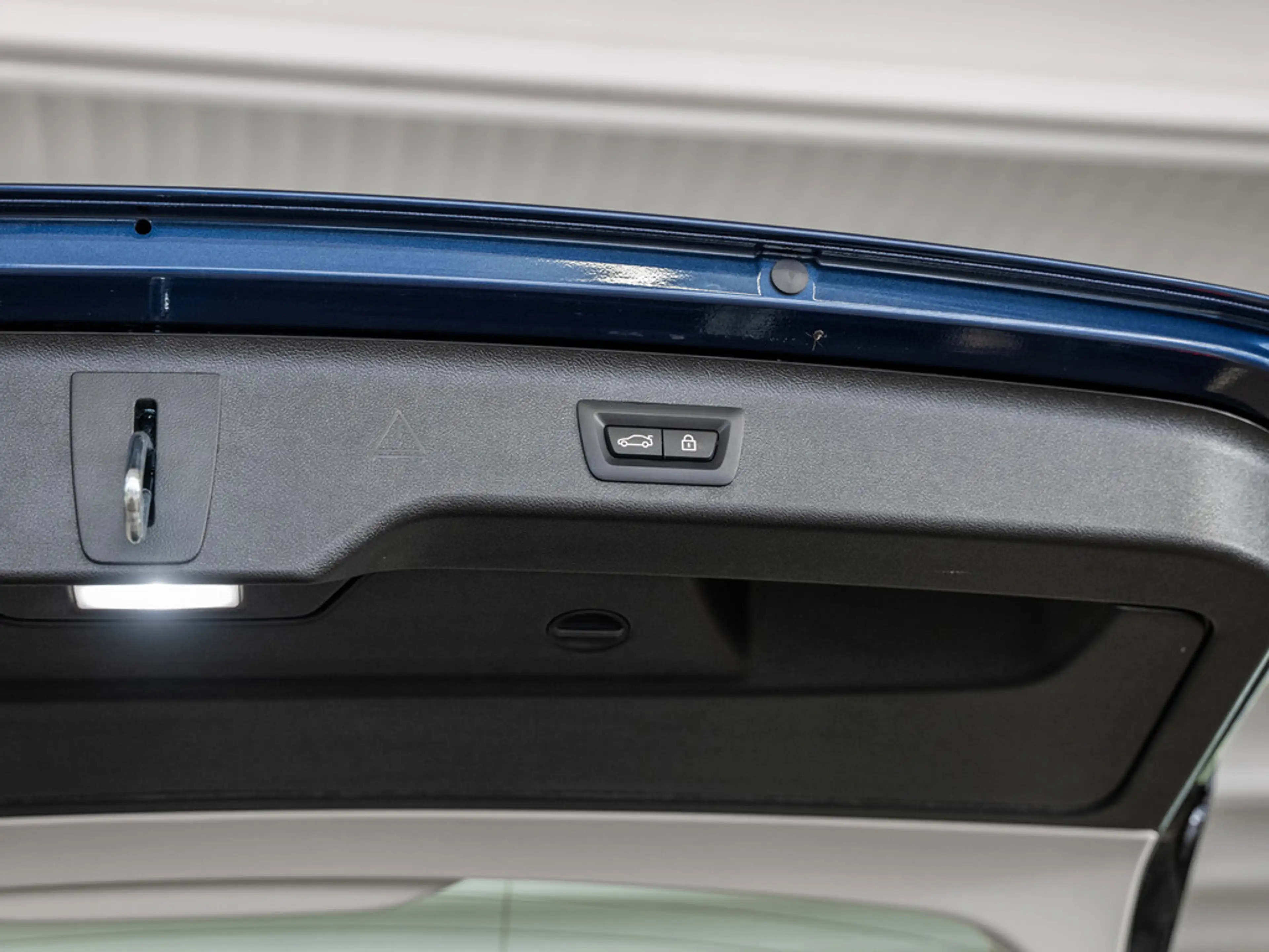 BMW 540 i Touring xDrive Luxury Line FACEL. AHK — photo 14