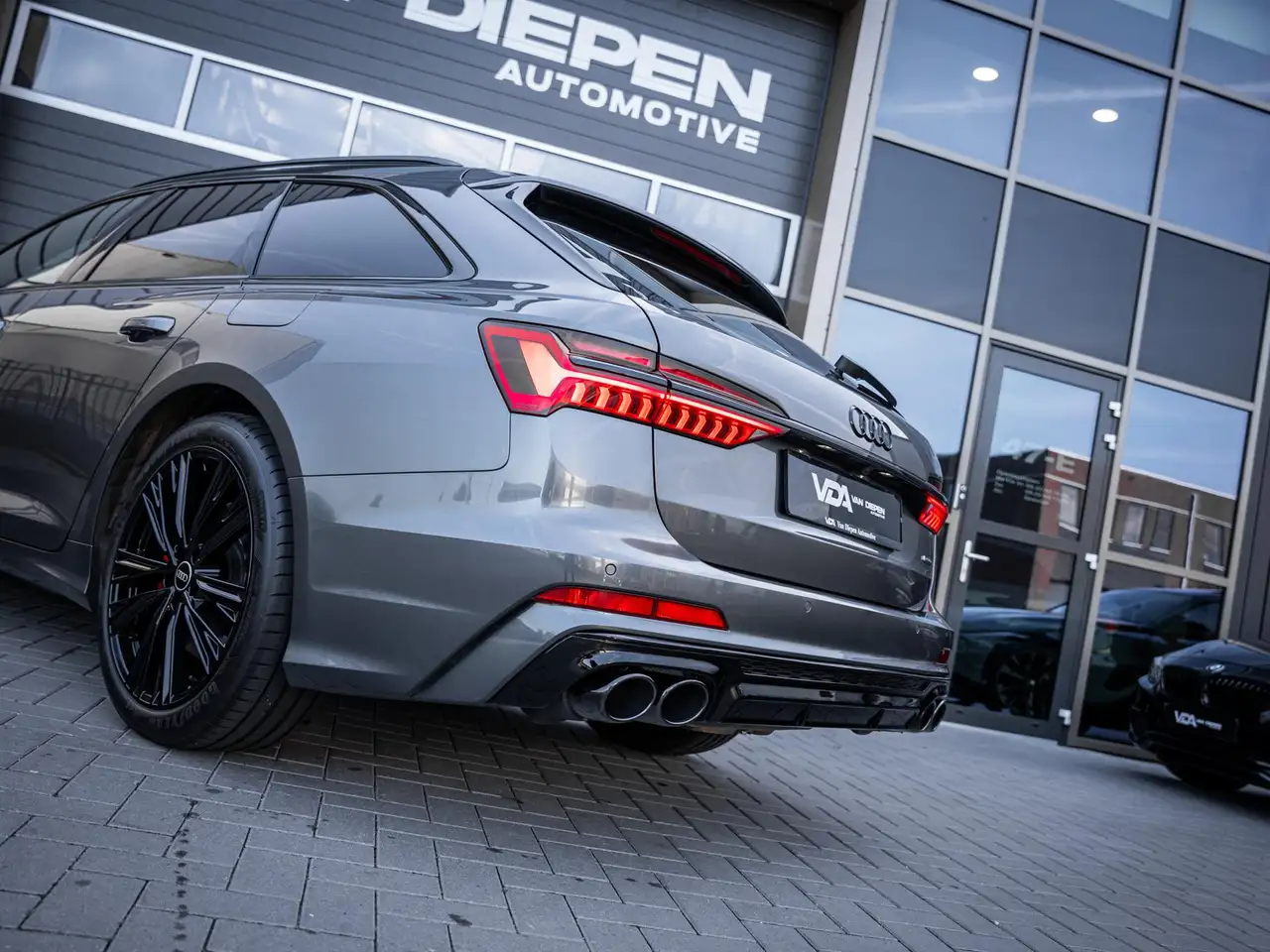 Audi A6 Avant 55 TFSI e quattro Competition MY24 S6 Diff, миниатюра 3