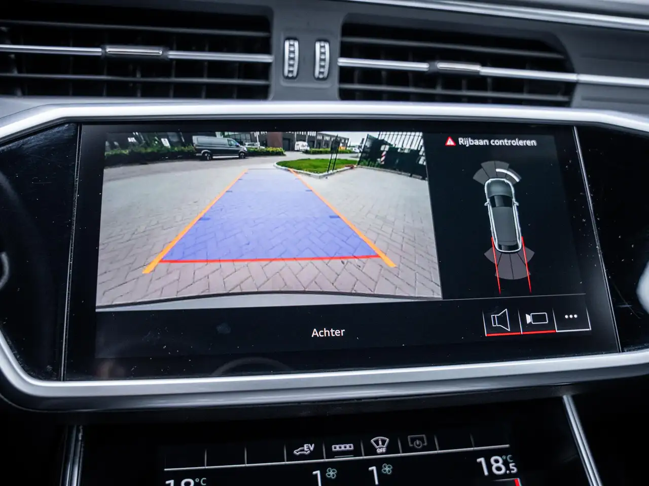 Audi A6 Avant 55 TFSI e quattro Competition MY24 S6 Diff, миниатюра 21