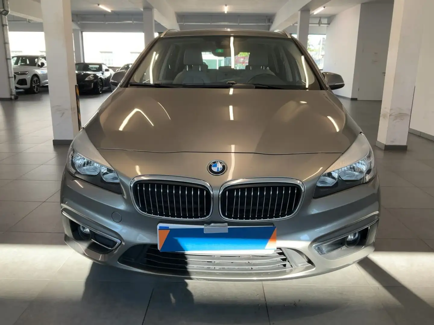 BMW 218 218i Active Tourer Luxury Line Grau - 1