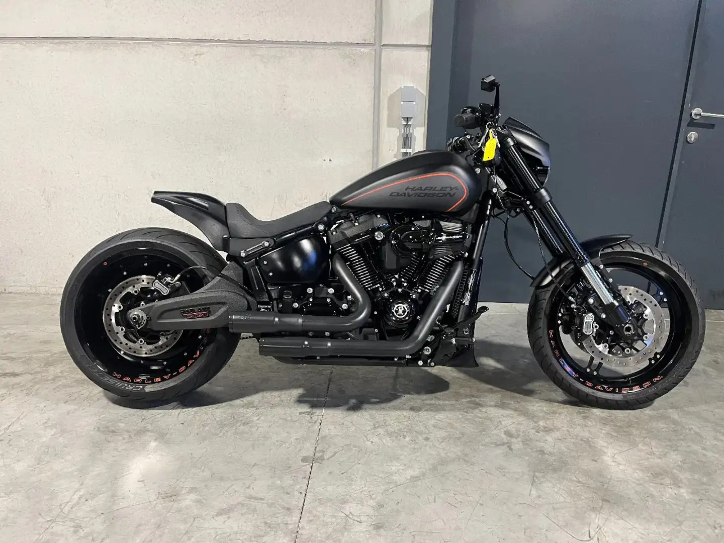 Harley-Davidson FXDR 114 exclusieve versie met air-ride - 2