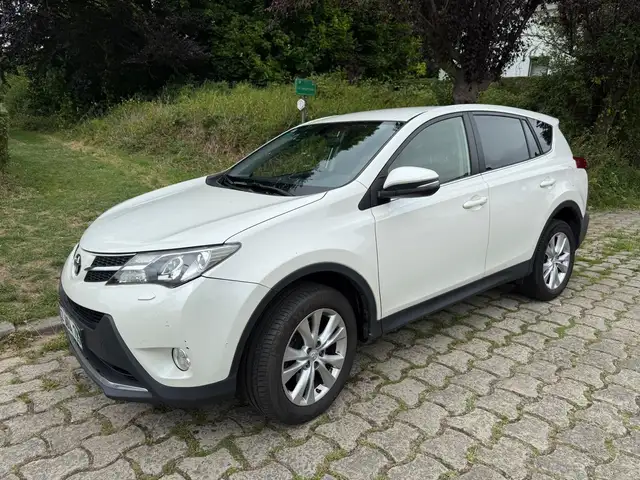Toyota RAV4 RAV4 2.2 D-4D DCAT 4x4 Dynamic EXPORT!!