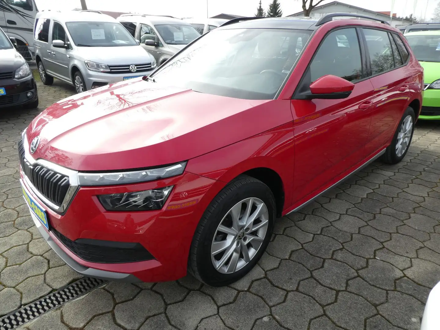 Skoda Kamiq Style 1,0 TSI PANO+NAVI+APPCONN+SHZ Rouge - 2