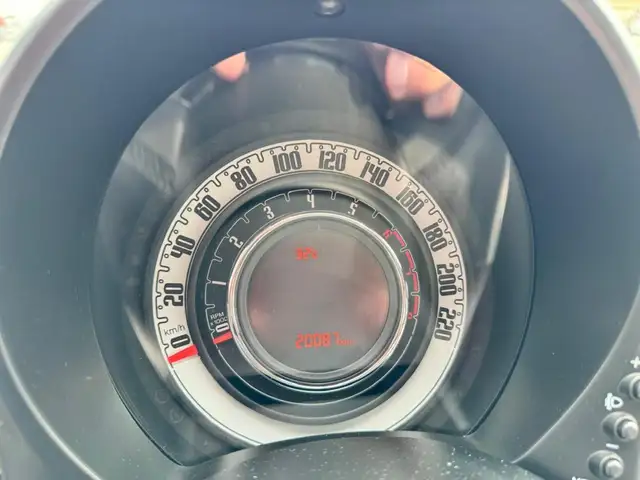 Fiat 500 view 9