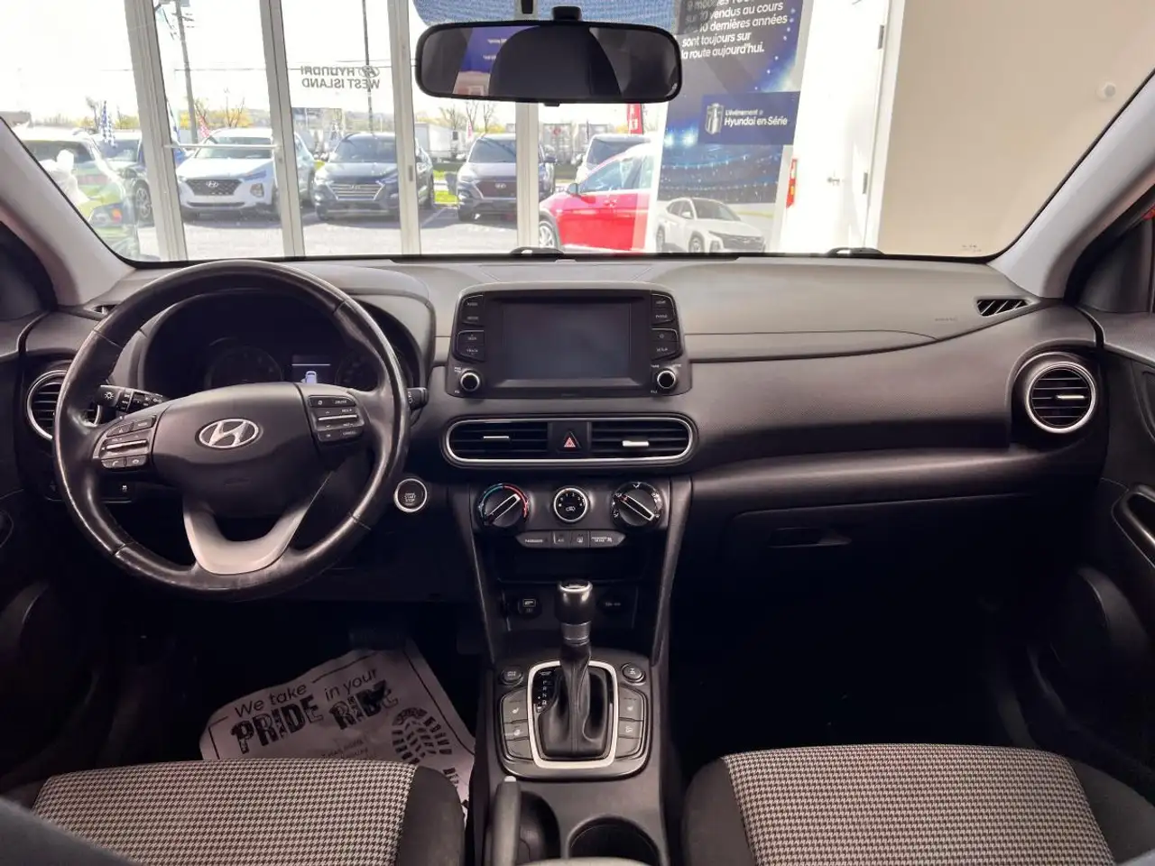 Hyundai KONA снимка Hyundai KONA