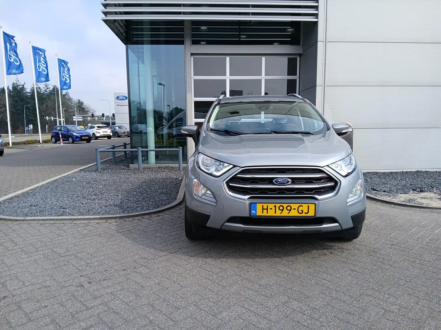 Ford EcoSport 1.0 EcoBoost 125pk Titanium | Navigatie | Parkeer Grau - 2