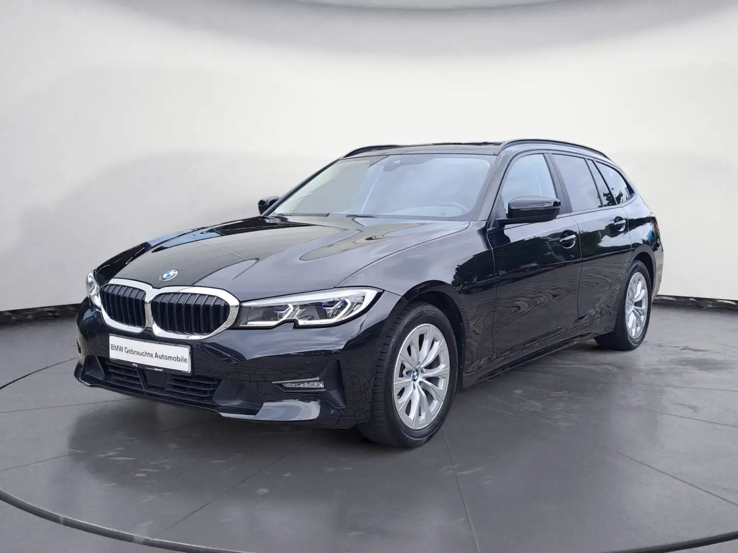 BMW 318 dA Touring Standheizung Panorama-Glasdach Nav Schwarz - 2