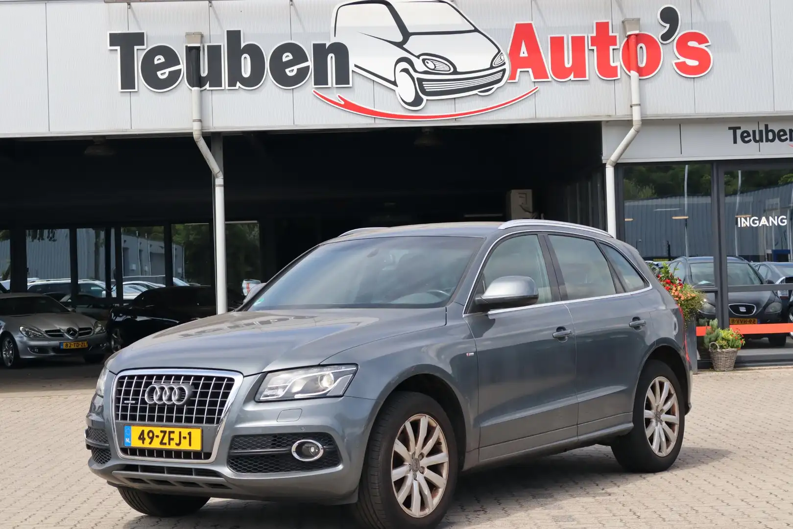 Audi Q5 2.0 TFSI quattro Pro Line Motor loopt wel maar nie Grijs - 1