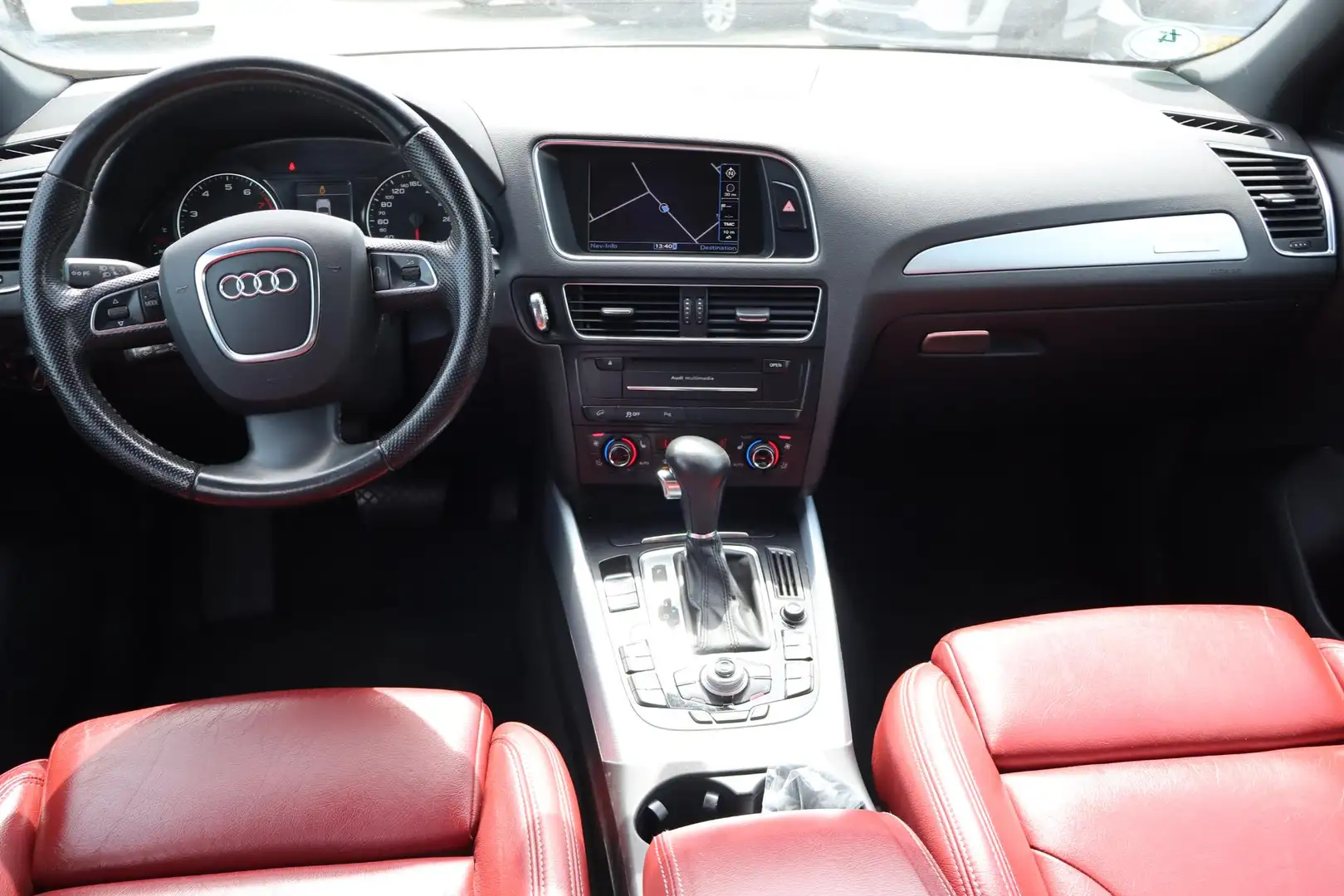 Audi Q5 2.0 TFSI quattro Pro Line Motor loopt wel maar nie Grijs - 2