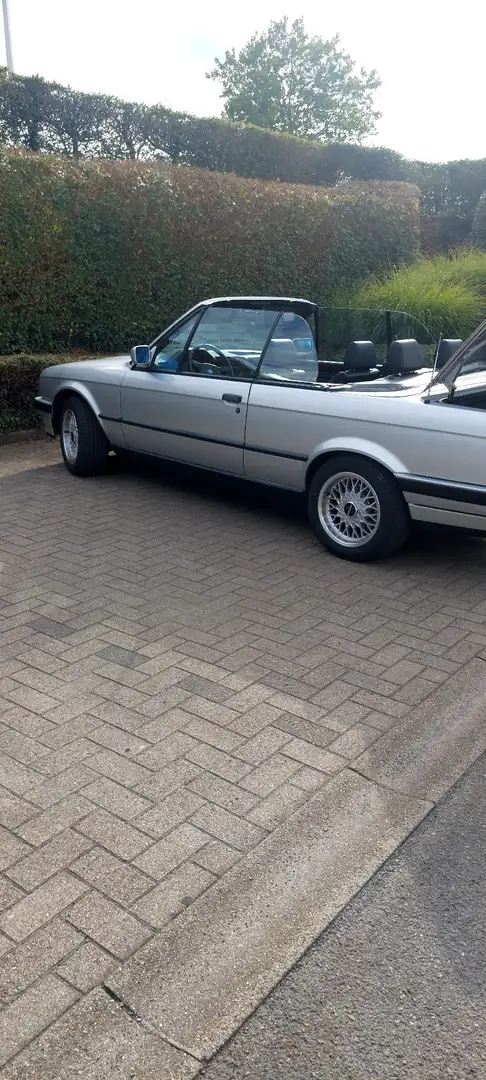 BMW 318 - 2