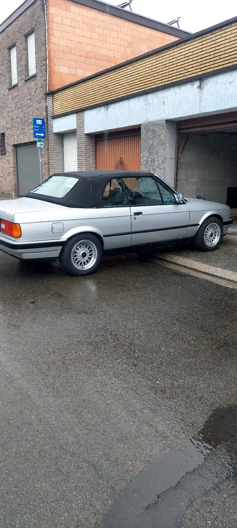 BMW 318 - 1