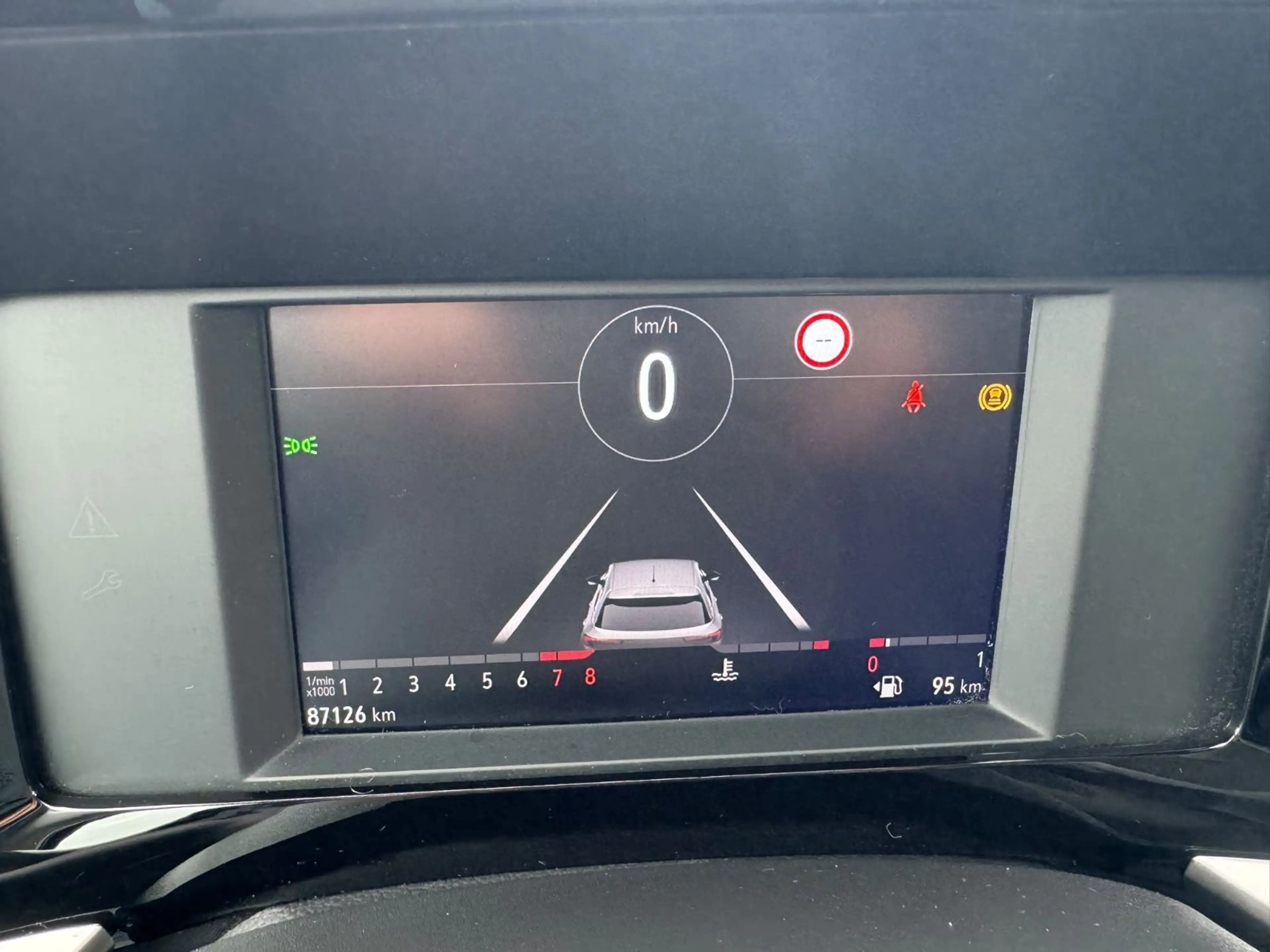 Opel Mokka Edition LED Kamera PDC Winterpaket — photo 11