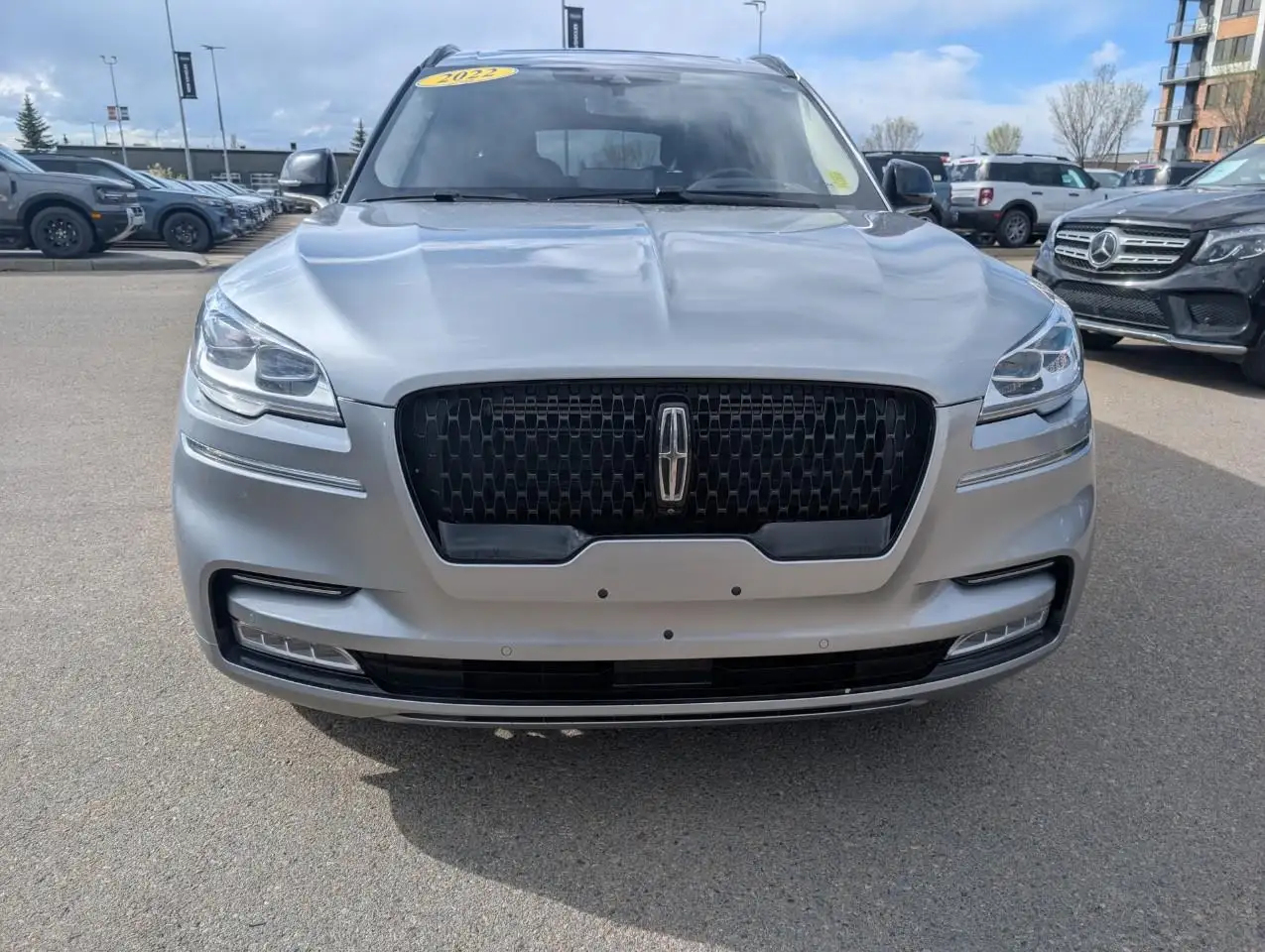 Lincoln Aviator снимка Lincoln Aviator