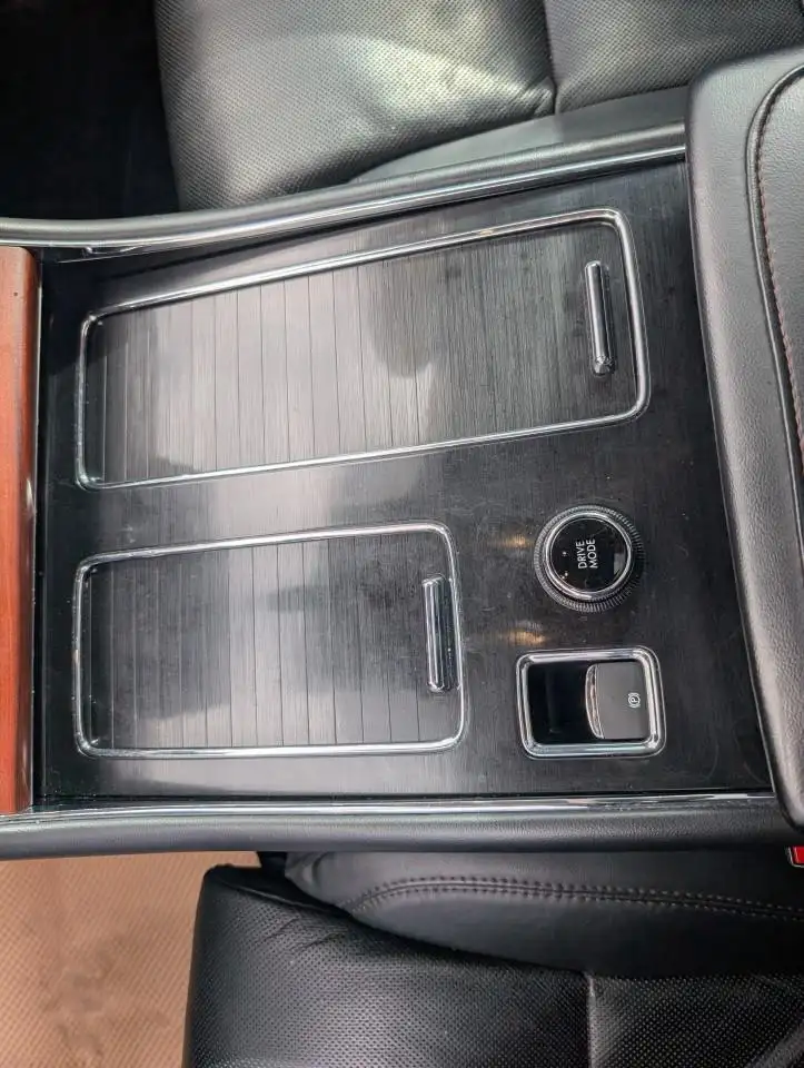 Lincoln Aviator снимка Lincoln Aviator