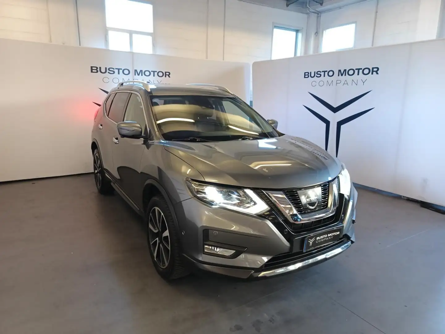 Nissan X-Trail 2.0 dCi 4WD Tekna Grigio - 1