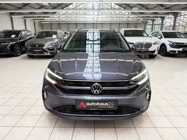 Volkswagen Taigo view 2
