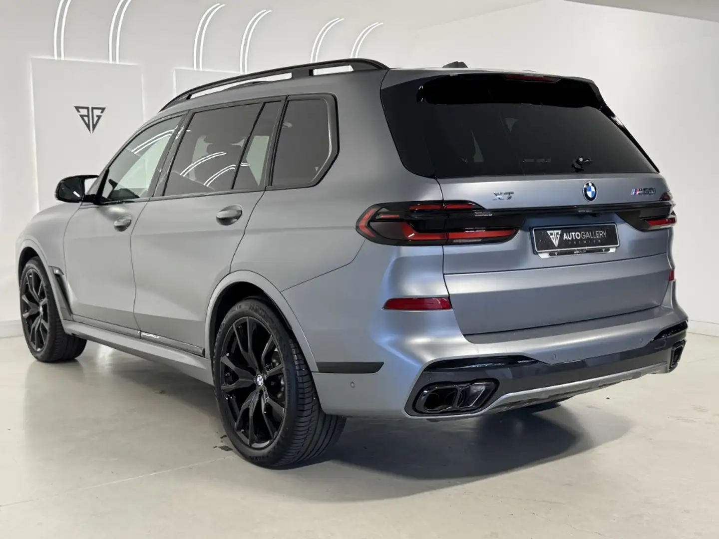 BMW X7 M60iA M Sport Pro Gris - 2