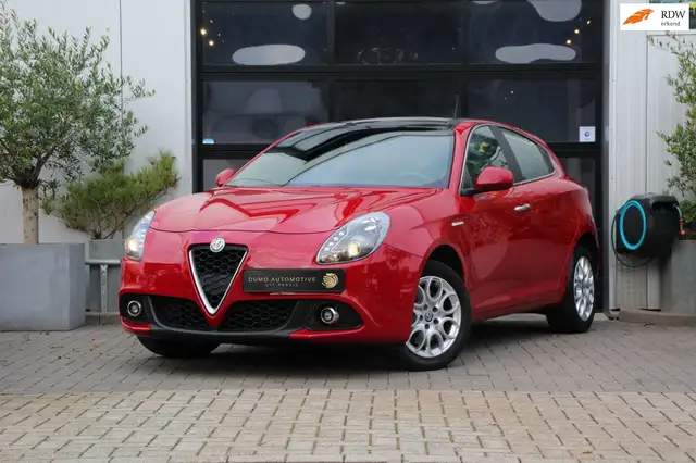Alfa Romeo Giulietta 1.4 Turbo MultiAir Super - PANORAMA DAK - NAVI - S